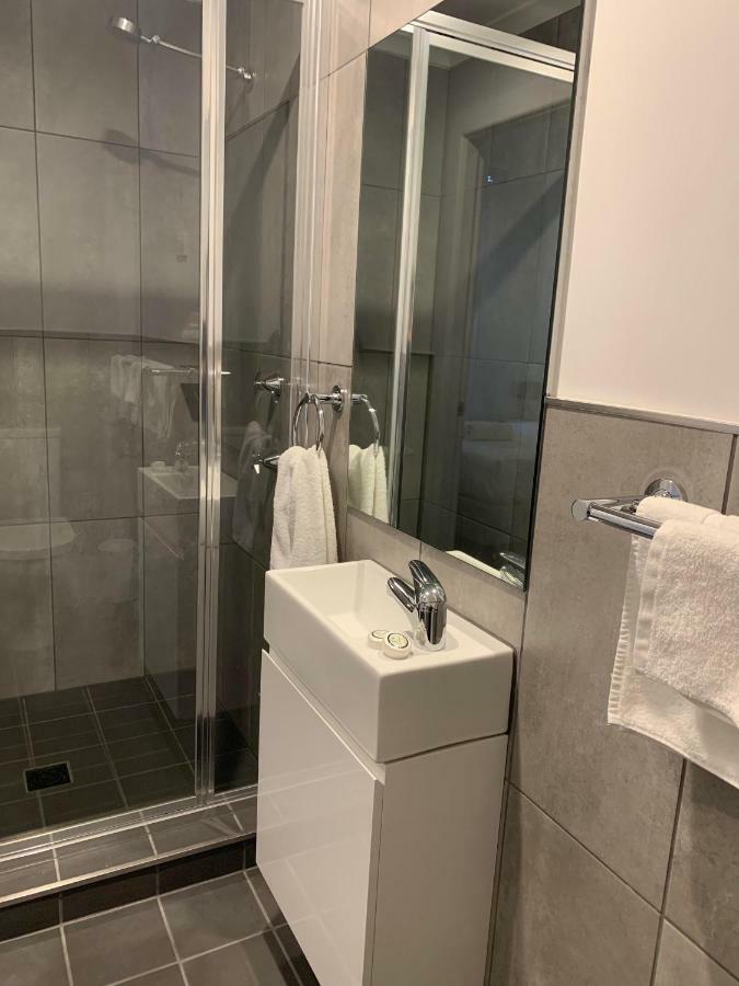 Garden Hotel 더보 외부 사진