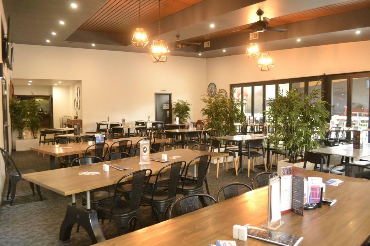 Garden Hotel 더보 외부 사진